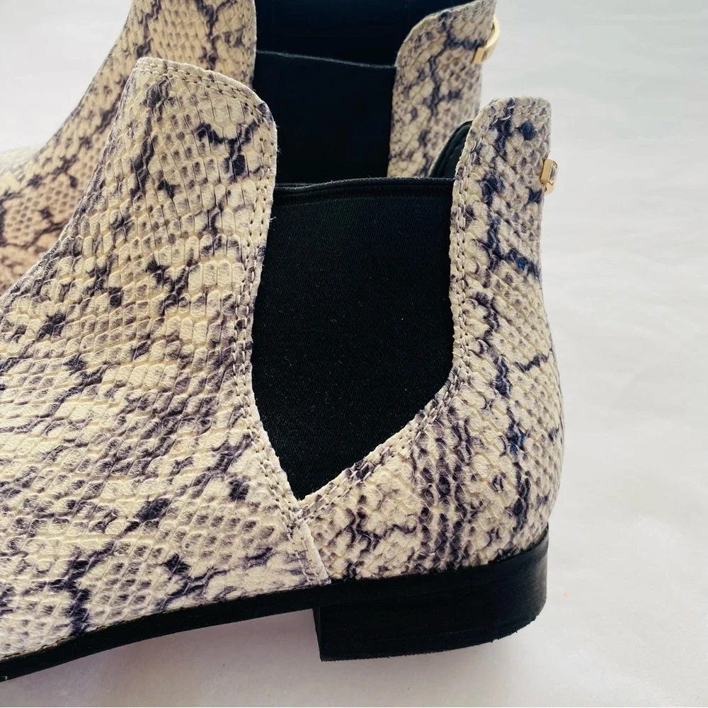 Cole Haan Hara Genuine‎ Leather Snake Skin Print Ankle Stretch Bootie Size 8.5